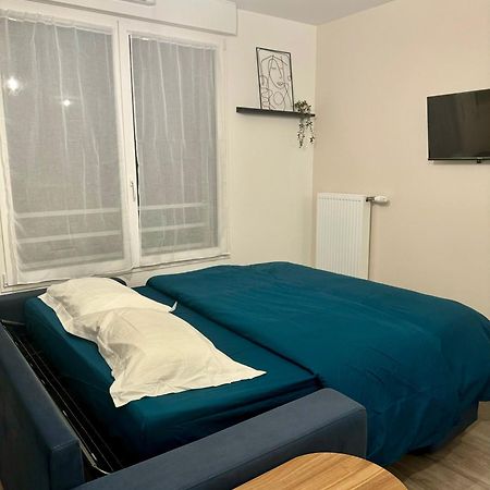 Studio Moderne Et Tout Equipe, Proche Du Rer, Paris & Aeroport D'Orly En 20 Min, Lit Bebe Sur Demande Vitry-sur-Seine Exteriér fotografie