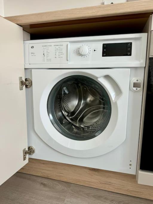 Studio Moderne Et Tout Equipe, Proche Du Rer, Paris & Aeroport D'Orly En 20 Min, Lit Bebe Sur Demande Vitry-sur-Seine Exteriér fotografie